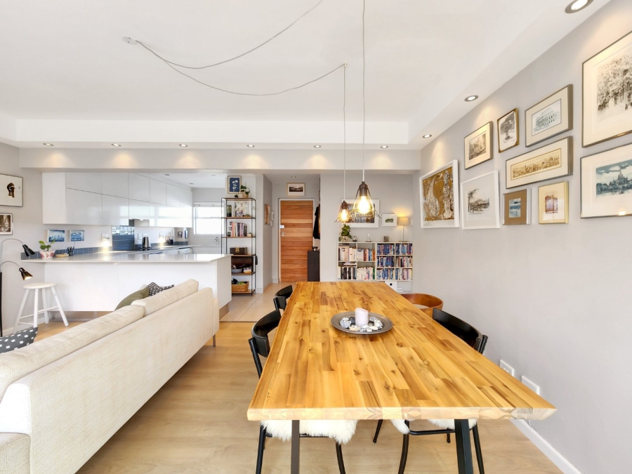 2 Bedroom Property for Sale in Sea Point Western Cape
